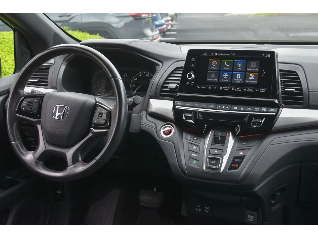 Used 2025 Blk Honda Sport-L image 20