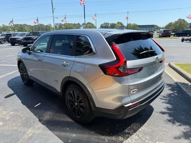 Used 2023  Honda EX-L image 18