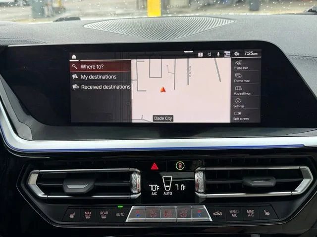 Used 2022 White BMW sDrive30i image 4