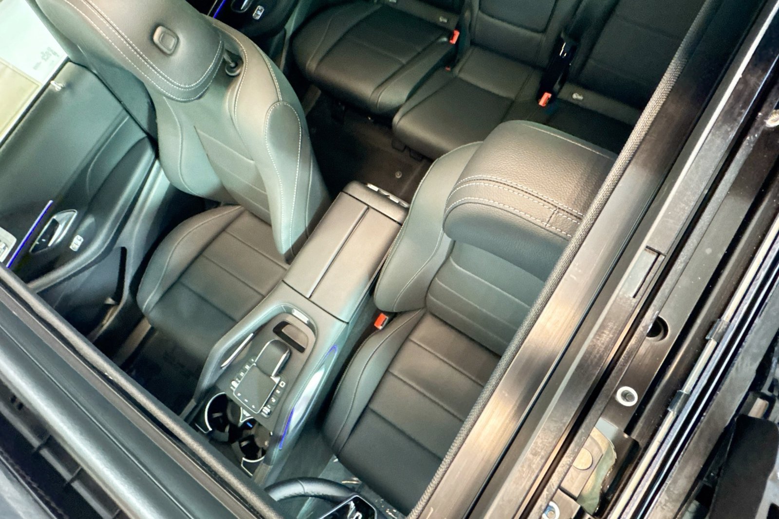 New 2026 Obsidian Black Metallic Mercedes-Benz GLE 350 image 19