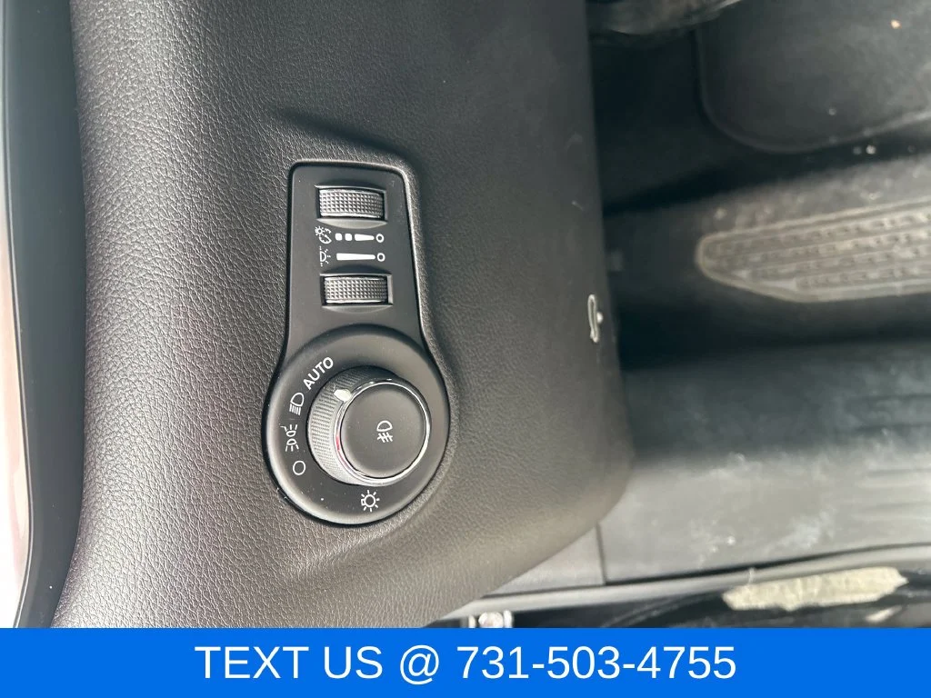 Used 2025 Black Jeep Limited image 23