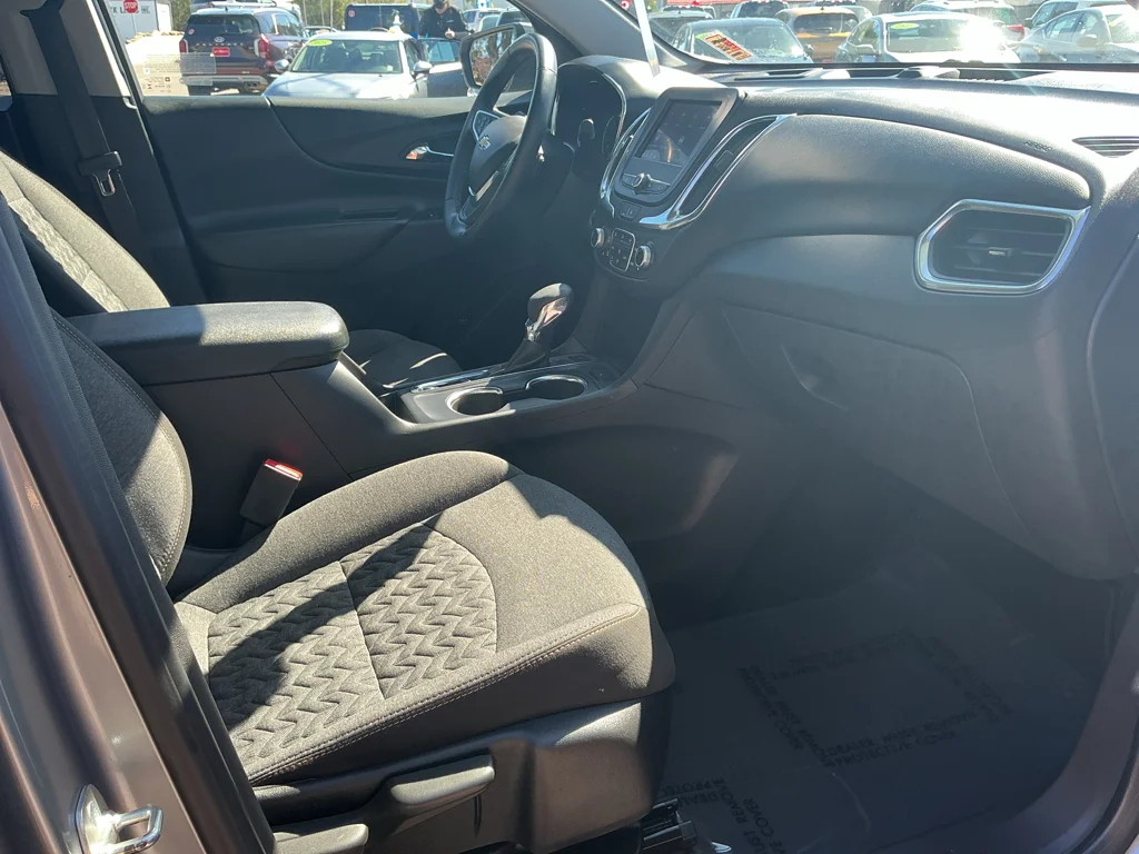 Used 2024 Sterling Gray Metallic Chevrolet LT image 14
