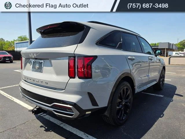 Used 2022 Wolf Gray Kia SX-Prestige image 7