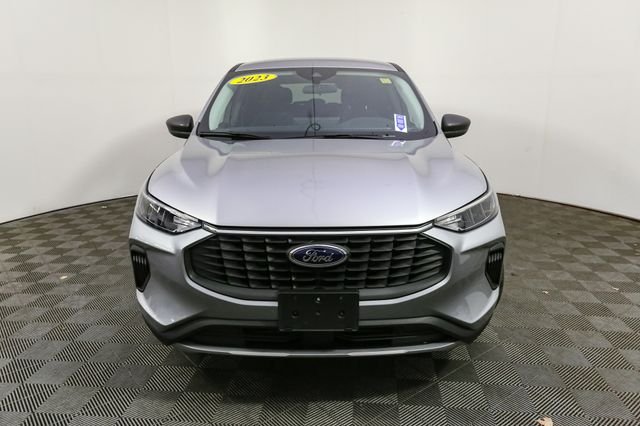 Used 2023 Silver Ford Active image 4