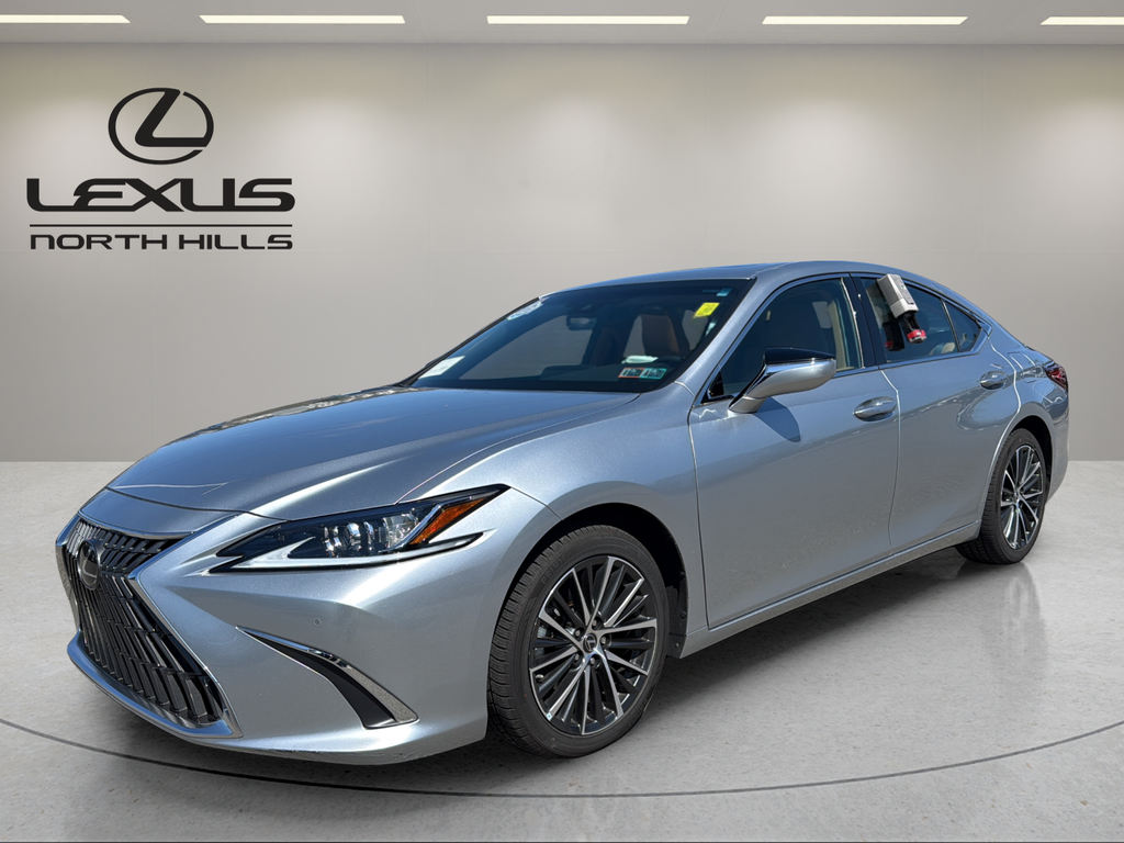 2023 Lexus ES Hybrid