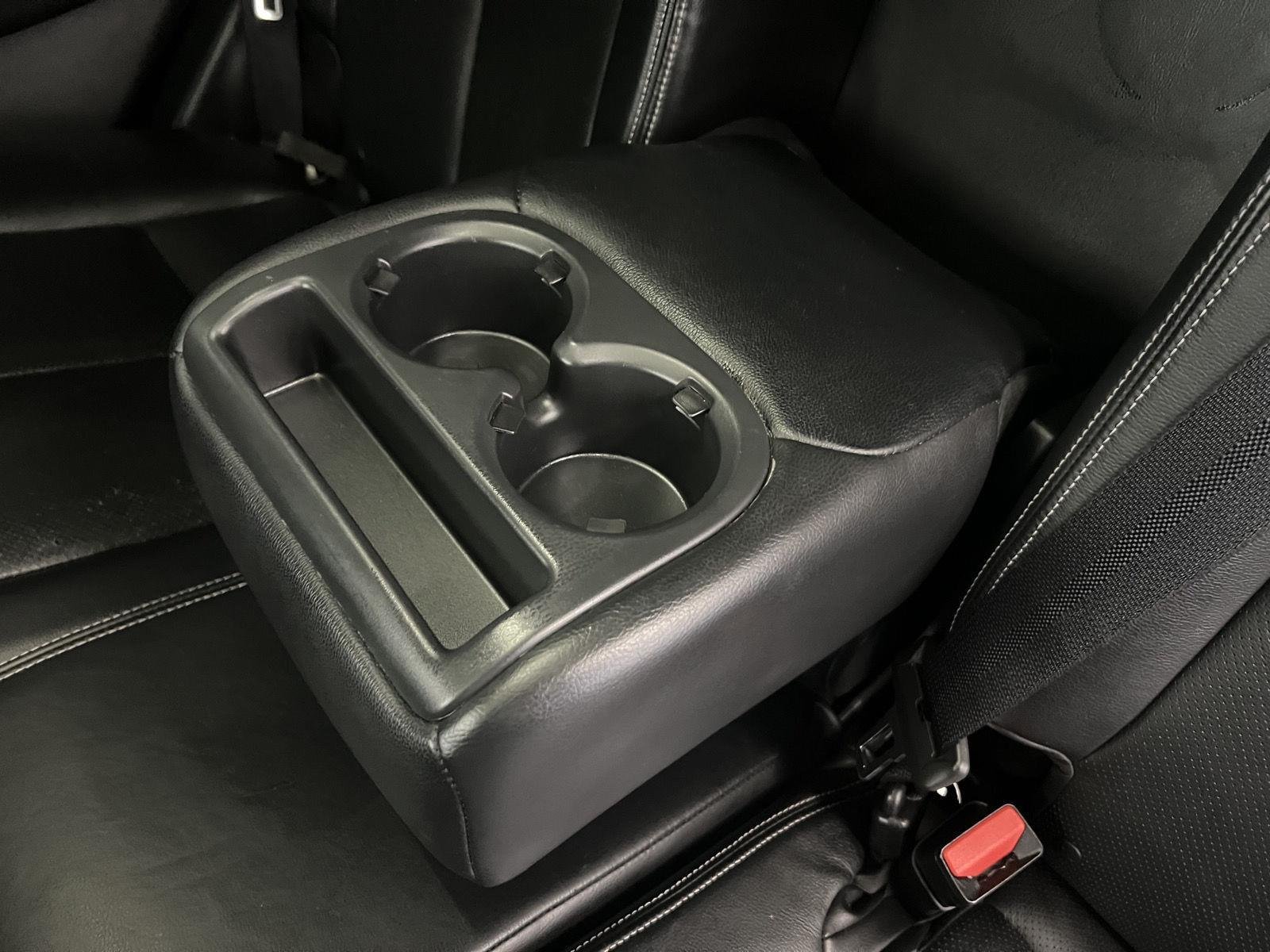 Used 2015 Magnetic Black Metallic Nissan Platinum image 26