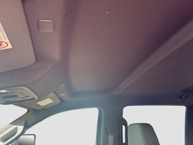 Used 2022 SUMMIT WHITE Chevrolet LTZ image 23