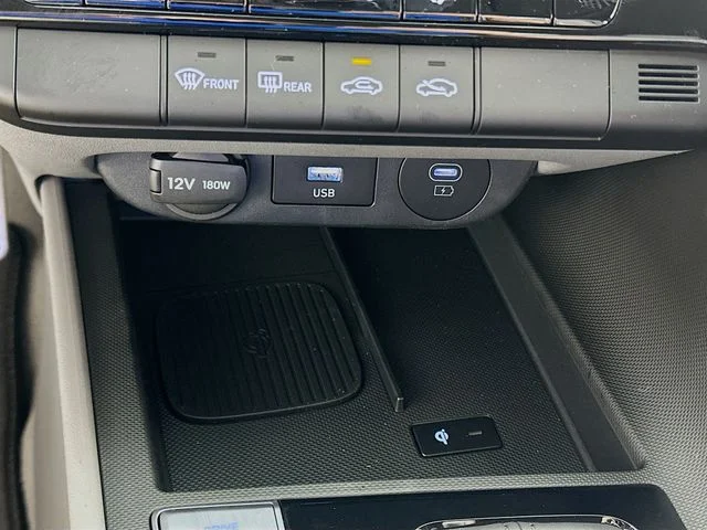 New 2026 Hyundai ELANTRA SEL Sport