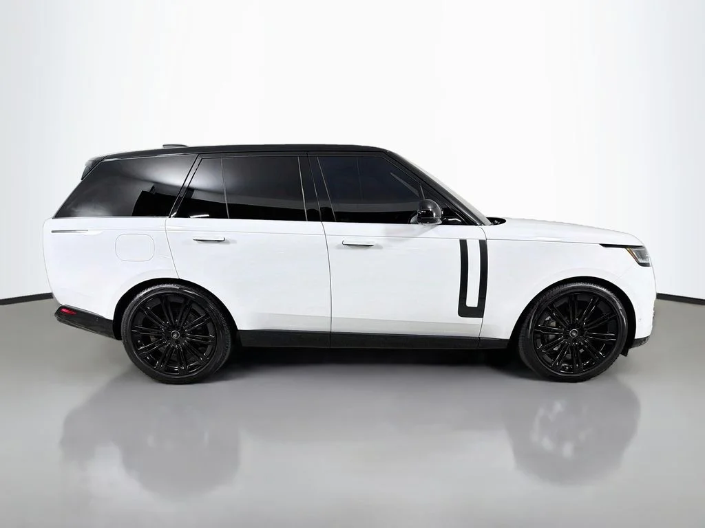Certified Used 2023 Silver Land Rover SE image 4