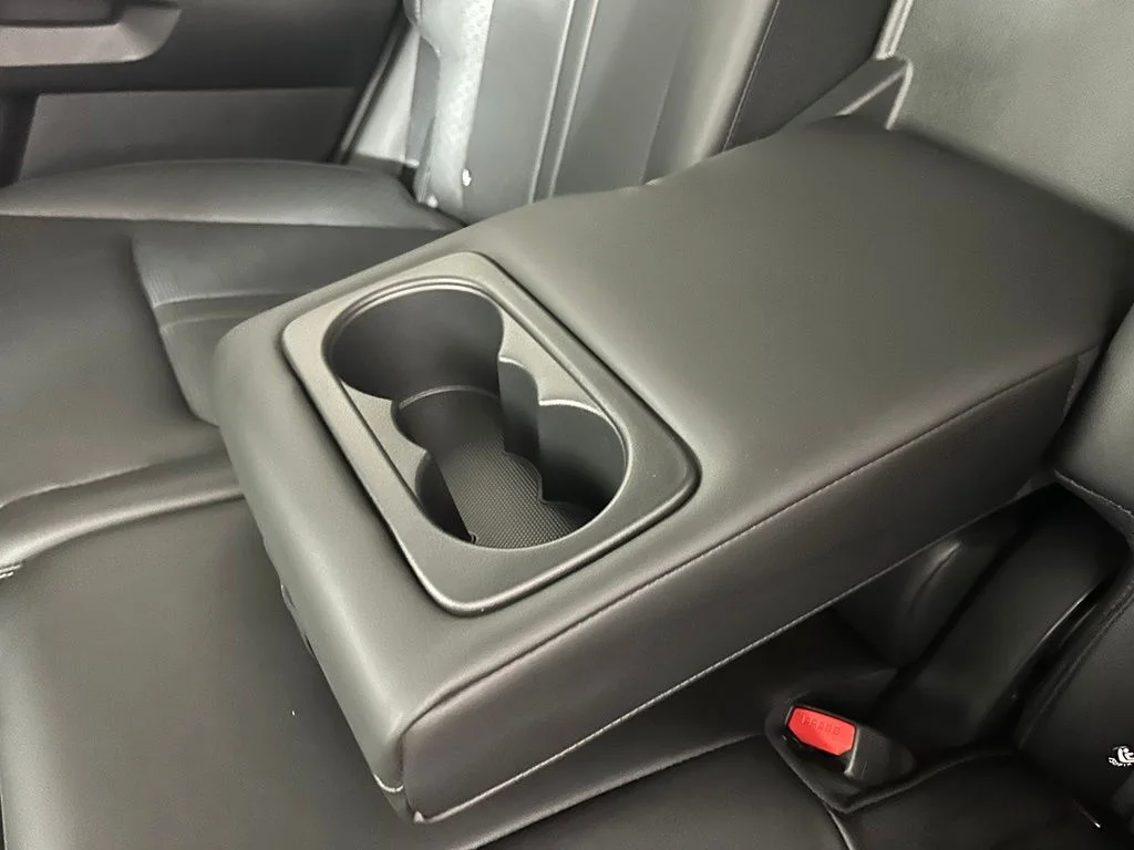 New 2026 Glacial White Pearl Kia S image 13