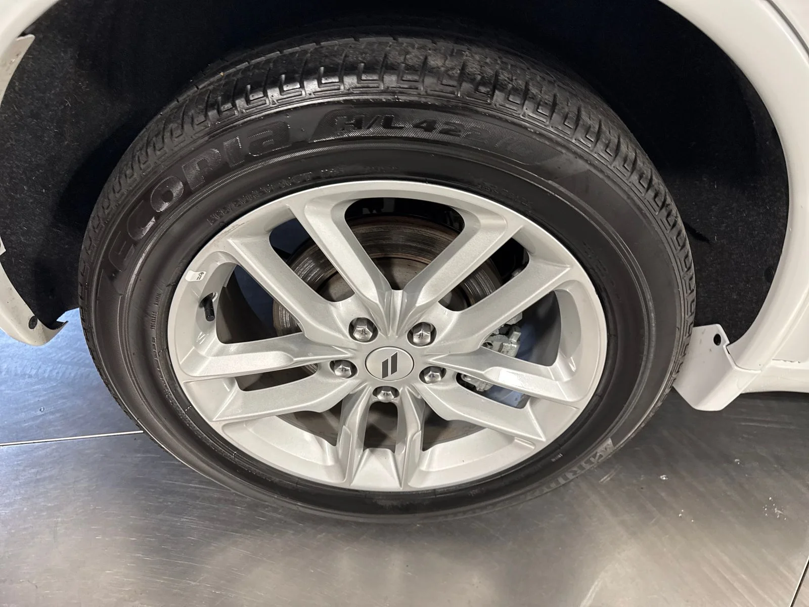 Used 2025 White Dodge R/T Plus image 8