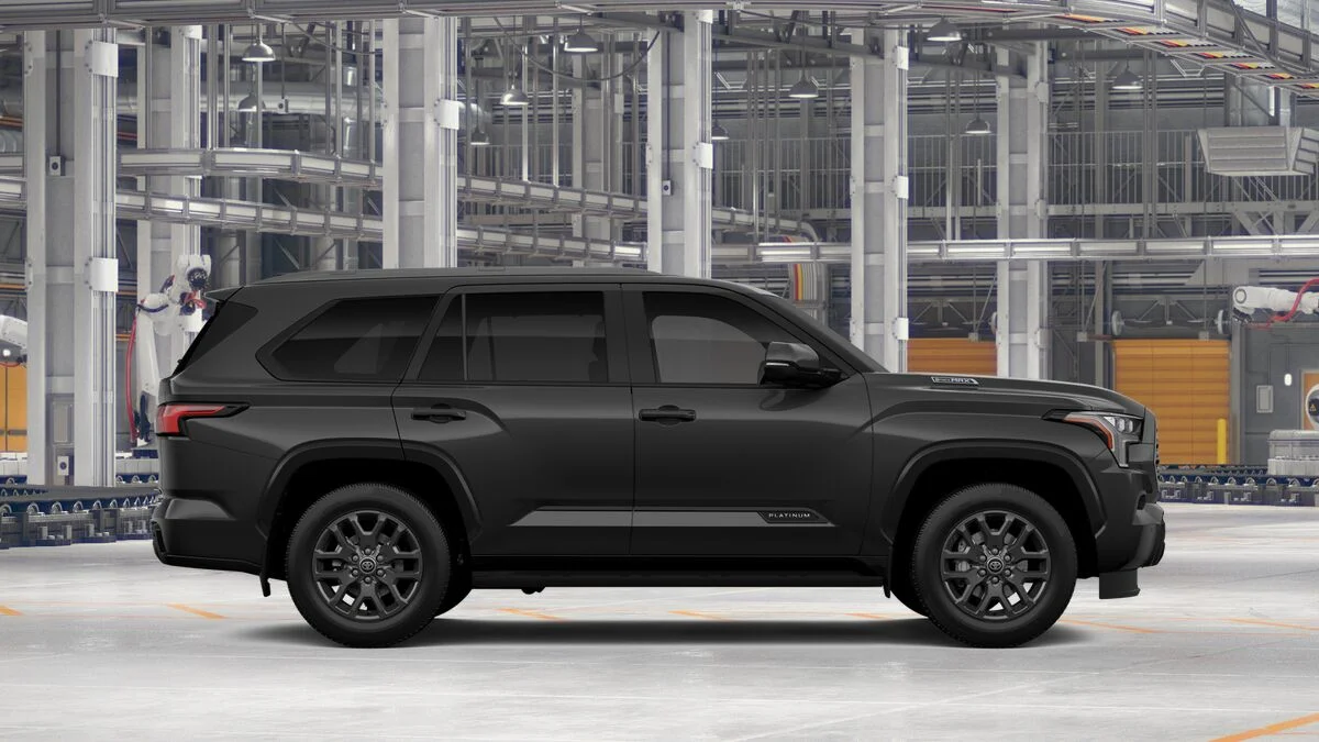 New 2026 Magnetic Gray Metallic Toyota Platinum image 12