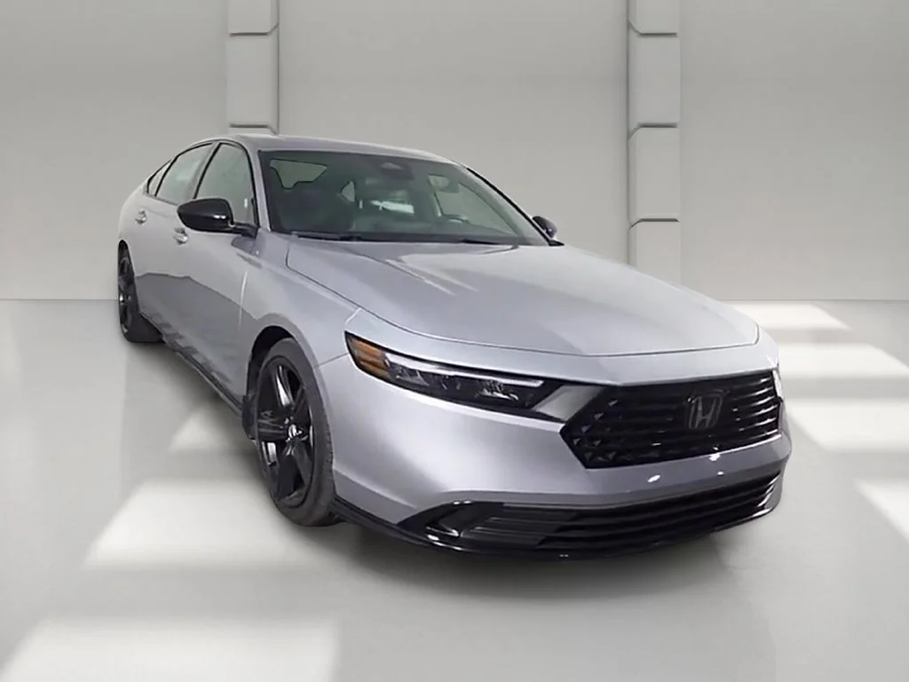 Used 2025 Solar Silver Metallic Honda Sport-L image 53