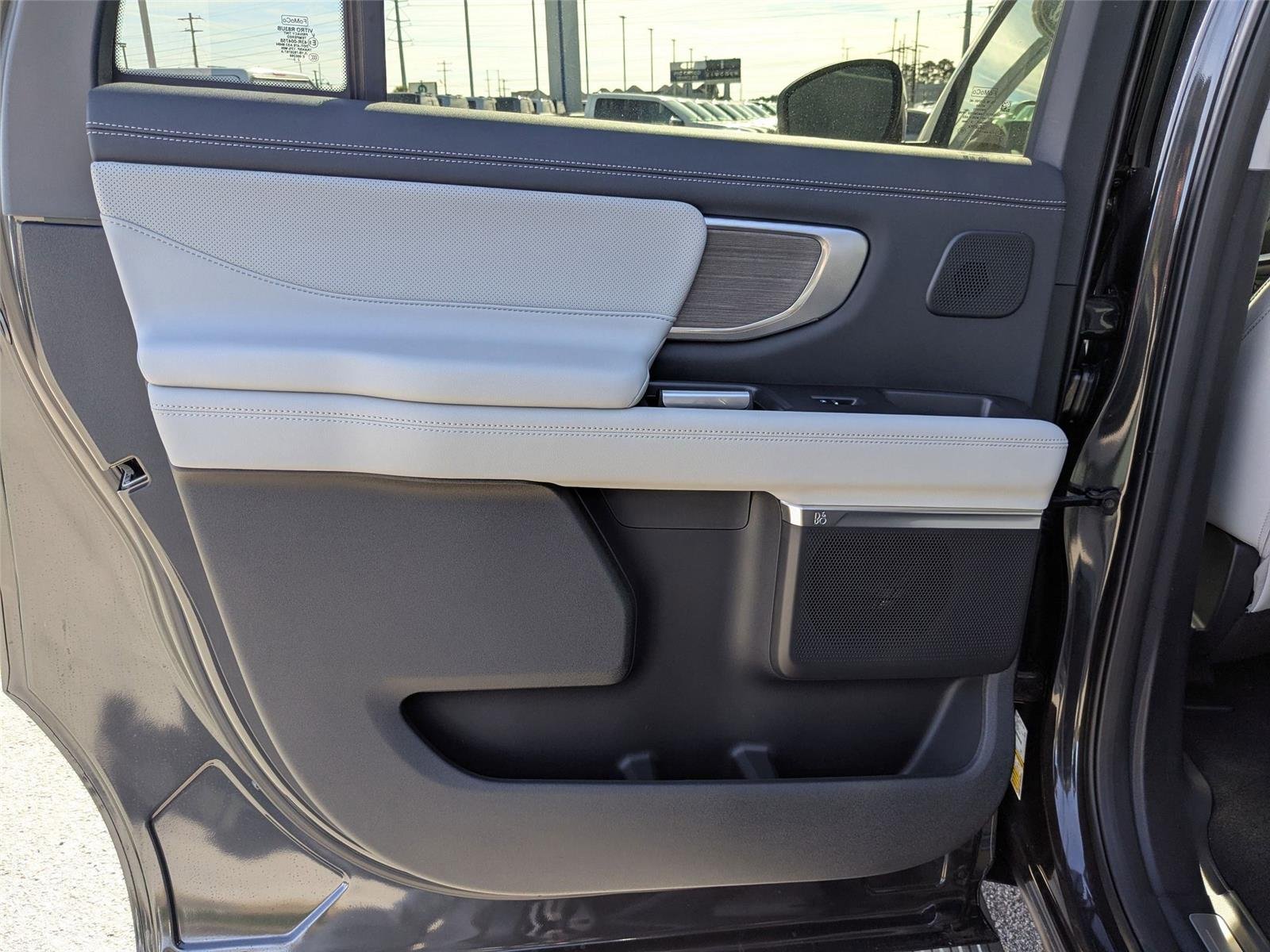 New 2025 Dark Matter Gray Metallic Ford Platinum® MAX image 25