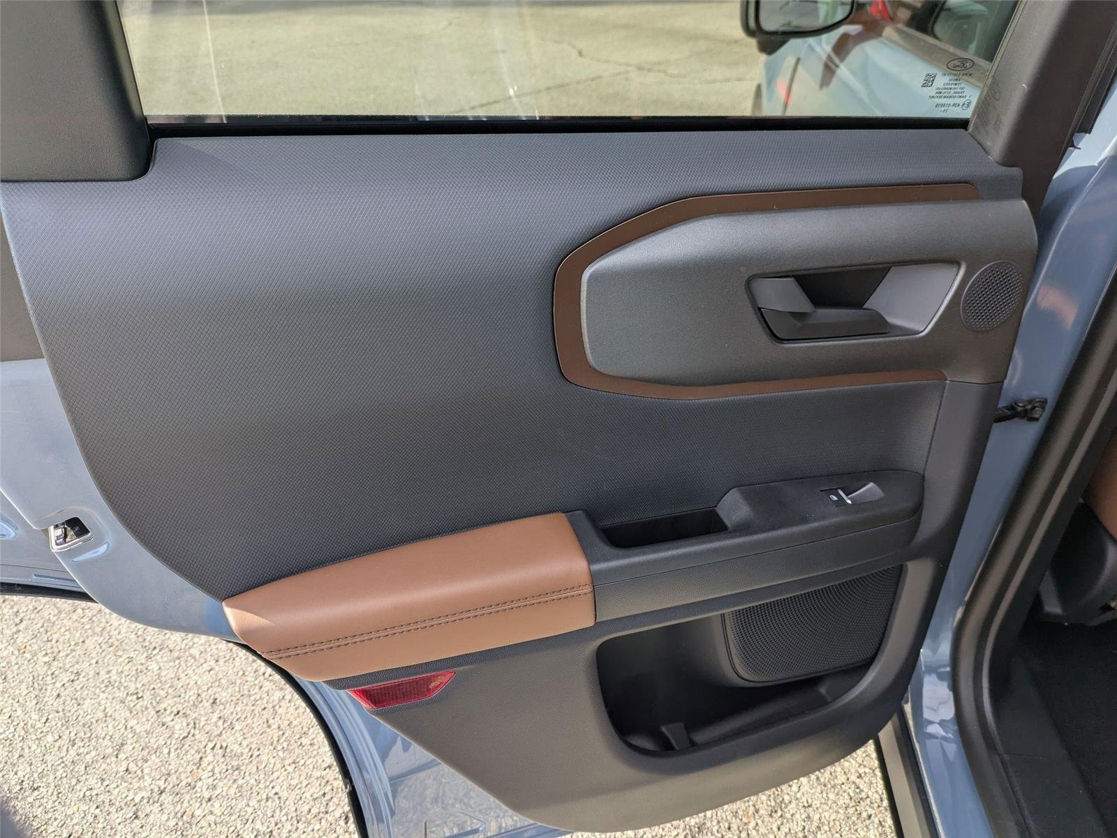 New 2025 Azure Gray Metallic Tri-Coat Ford Outer Banks® image 31