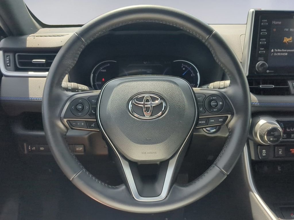 Used 2019 Silver Sky Metallic Toyota XSE image 15