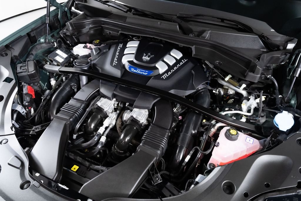 2026 Maserati Grecale Modena V6 - Photo 9