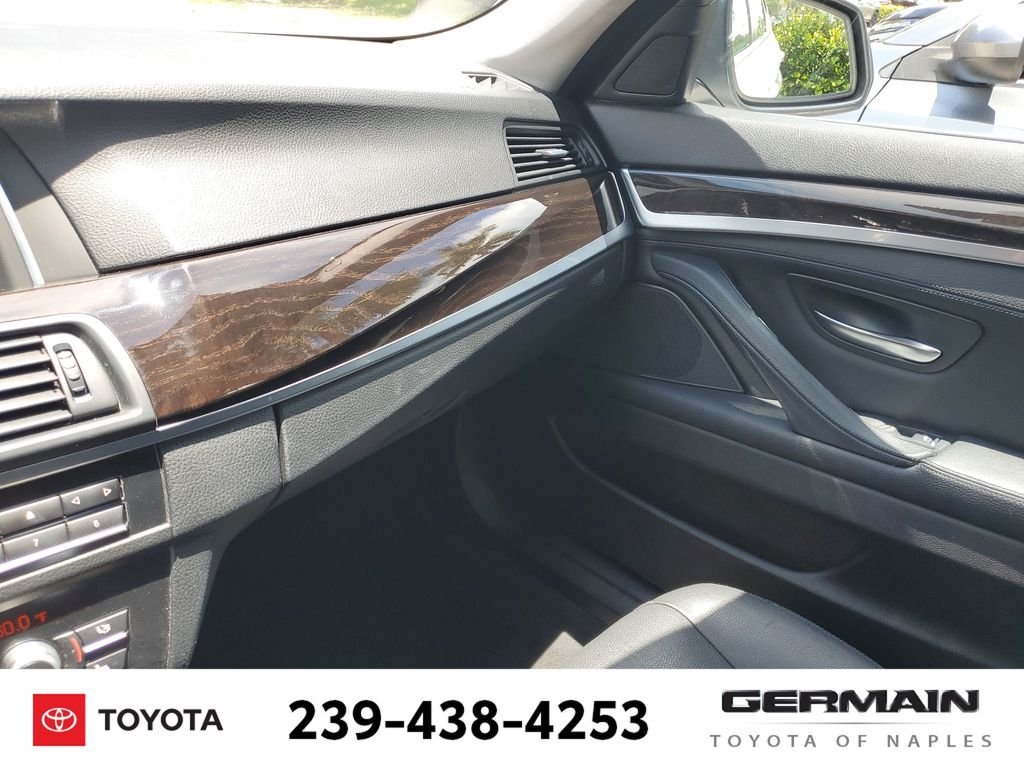 Used 2015 White BMW 528i xDrive image 35