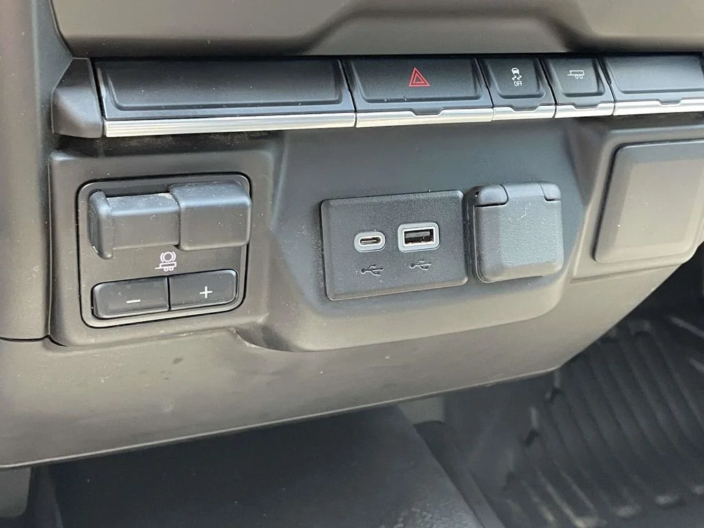 Used 2023 White Chevrolet Work Truck image 36
