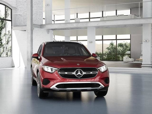 New 2026 MANUFAKTUR Patagonia Red Metallic Mercedes-Benz GLC 300 image 8