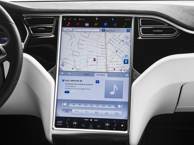 Used 2017 Deep Blue Metallic Tesla 90D image 20