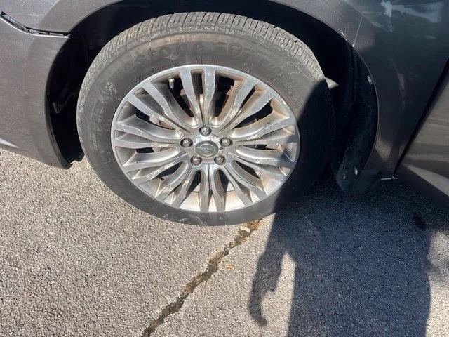 Used 2012 Gray Chrysler Limited image 16