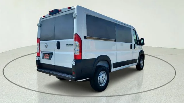 New 2026 Bright White Clear-Coat Exterior Paint RAM Low Roof image 14