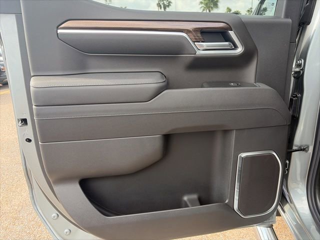New 2026 Sterling Gray Metallic Chevrolet LT image 15