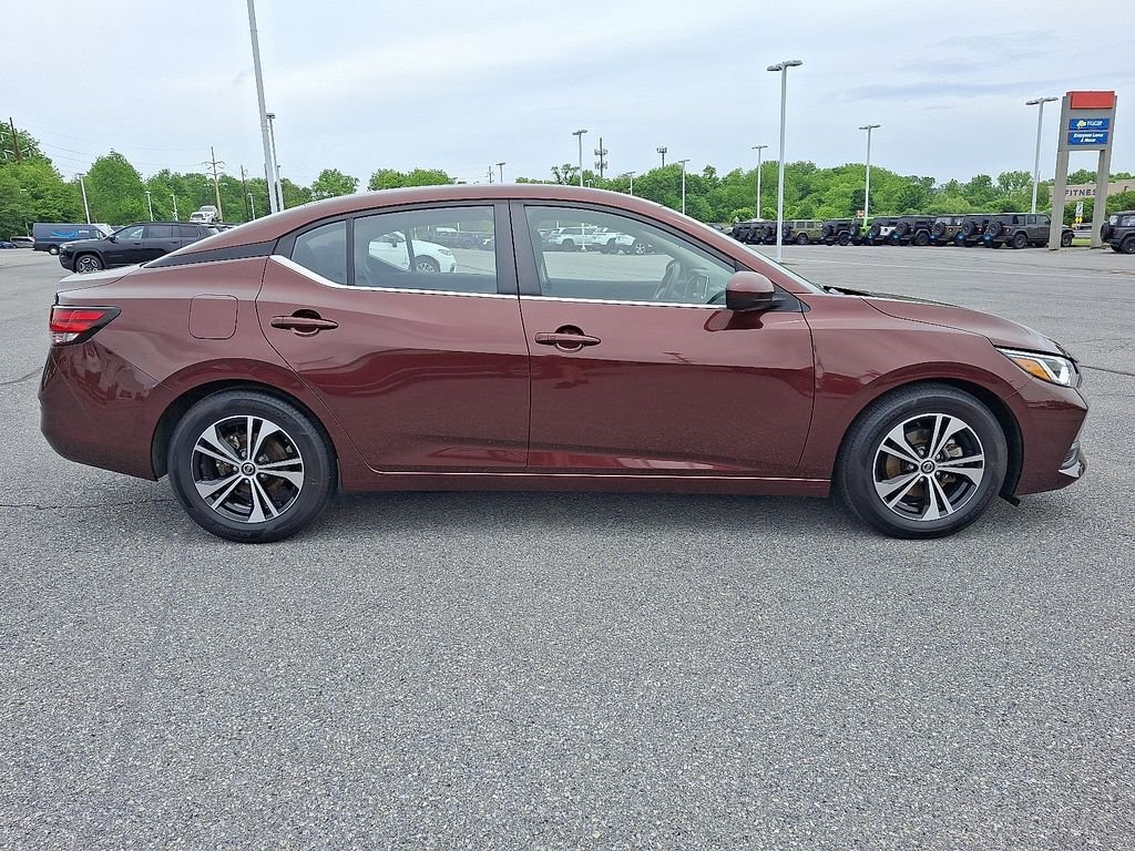 Used 2023  Nissan SV image 8