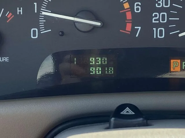 Used 2000 Green Buick Base image 18