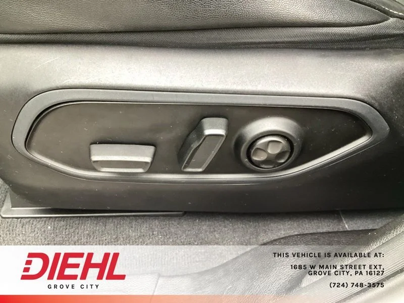 Used 2023 White Jeep Altitude X image 24