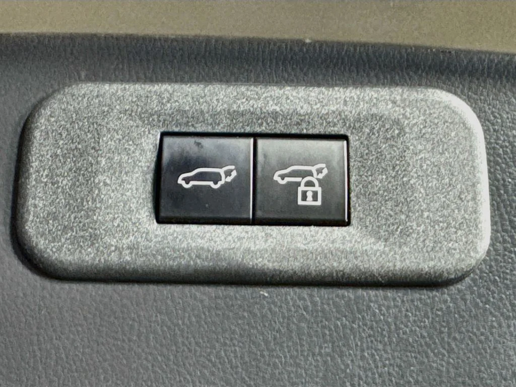 Used 2025 Gray Lexus 350h Base image 34