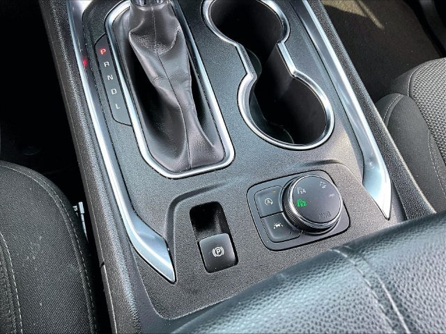 Used 2023 STERLING GRAY METALLIC Chevrolet LT Cloth image 31