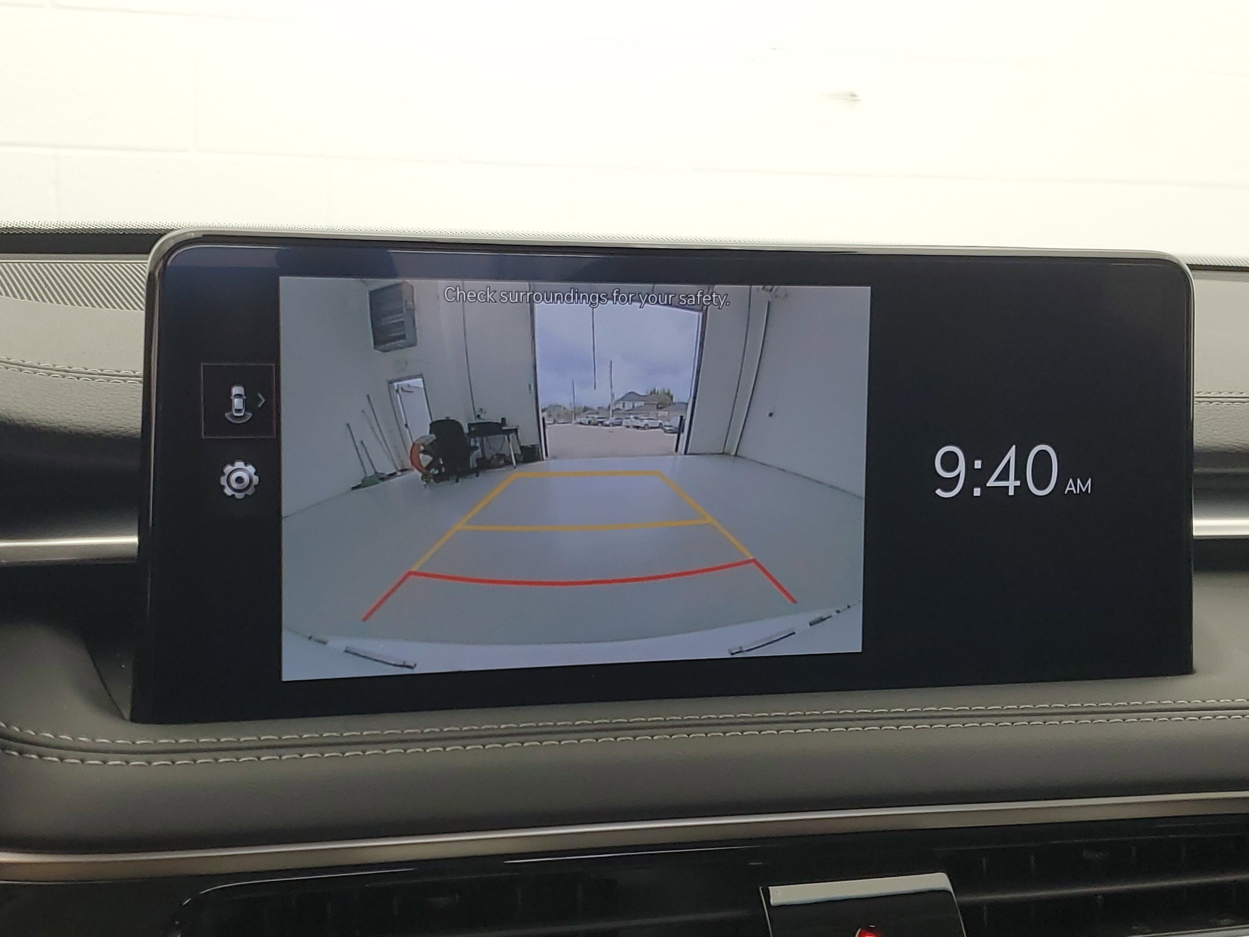 2025 GENESIS G70 Standard - Photo 27