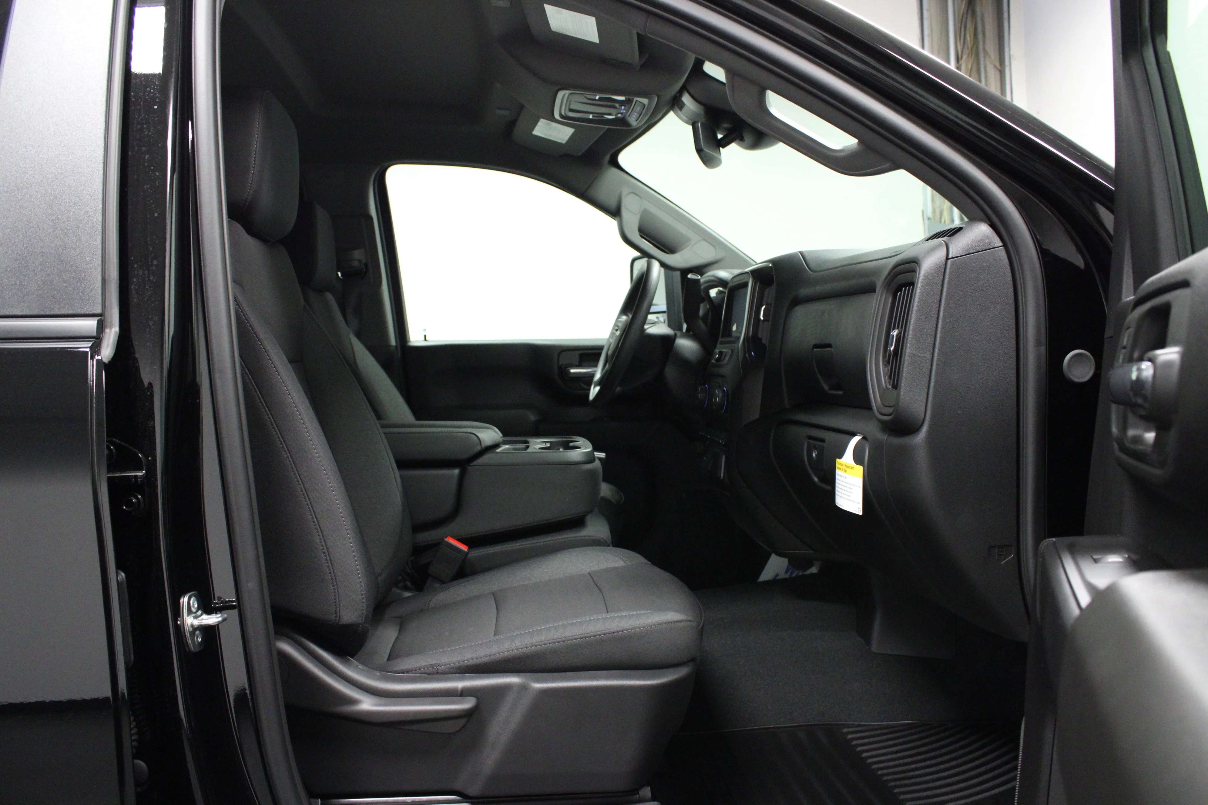 2026 Chevrolet Silverado 2500 HD Custom - Photo 16