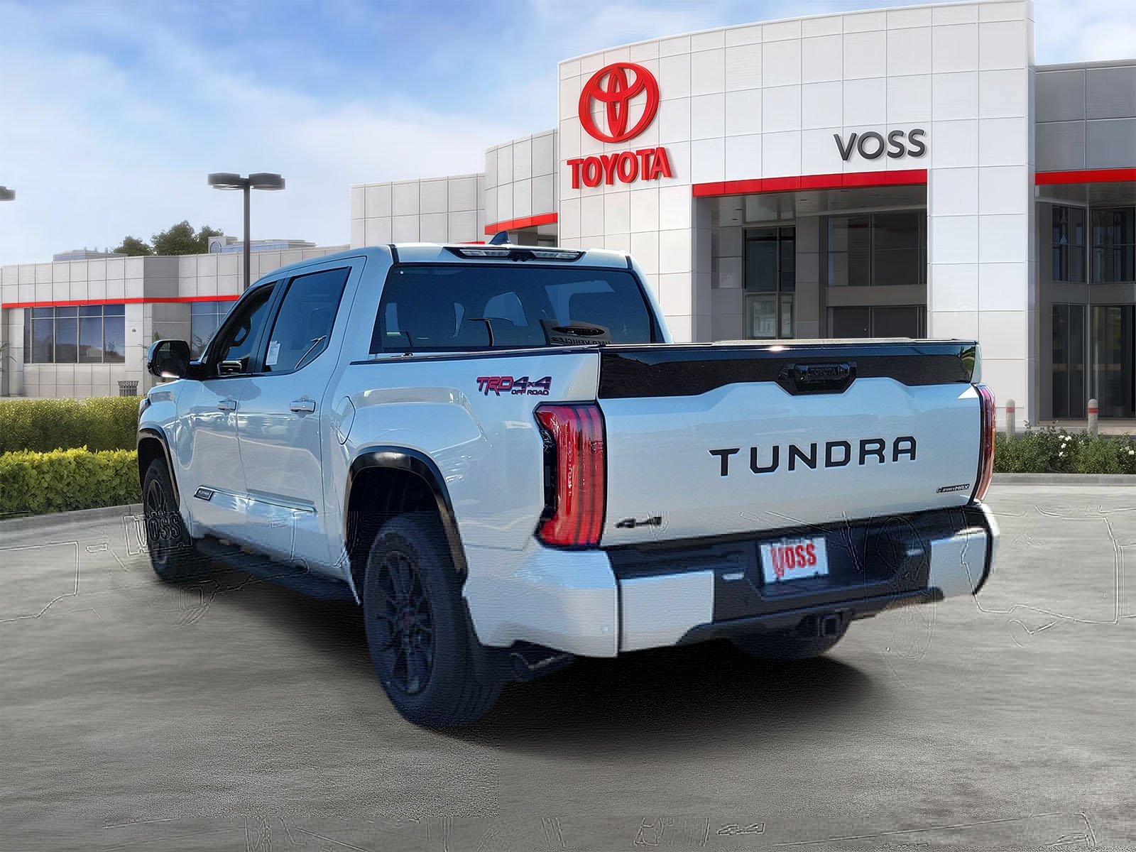 2026 Toyota Tundra i-FORCE MAX Tundra Platinum, photo 2 of 12