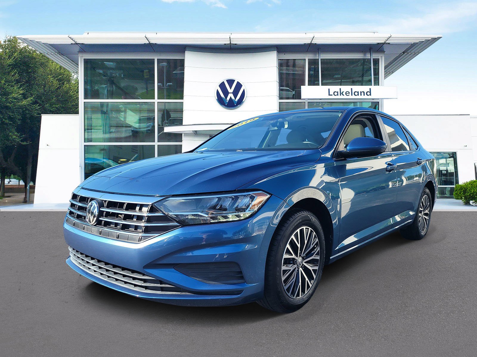 Used 2019 Blue Volkswagen 1.4T S image 2