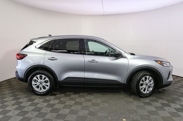 Used 2023 Silver Ford Active image 14