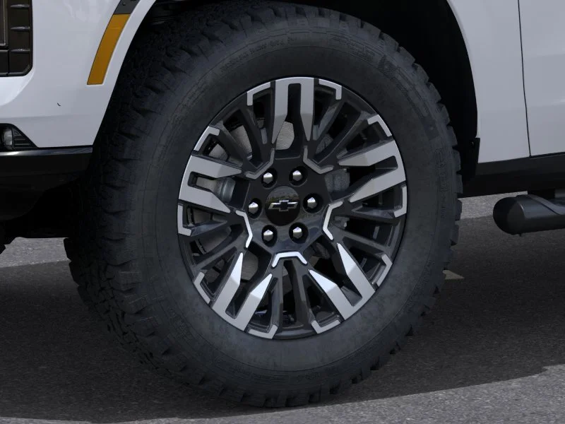 New 2026 Summit White Chevrolet Z71 image 9