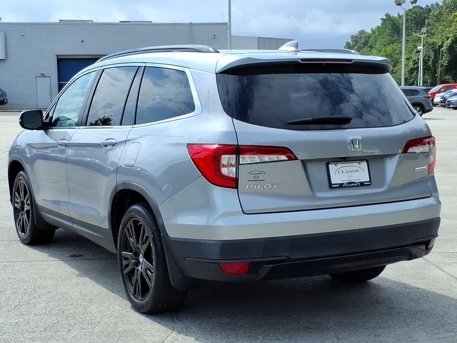 Used 2021 Lunar Silver Metallic Honda Special Edition image 9