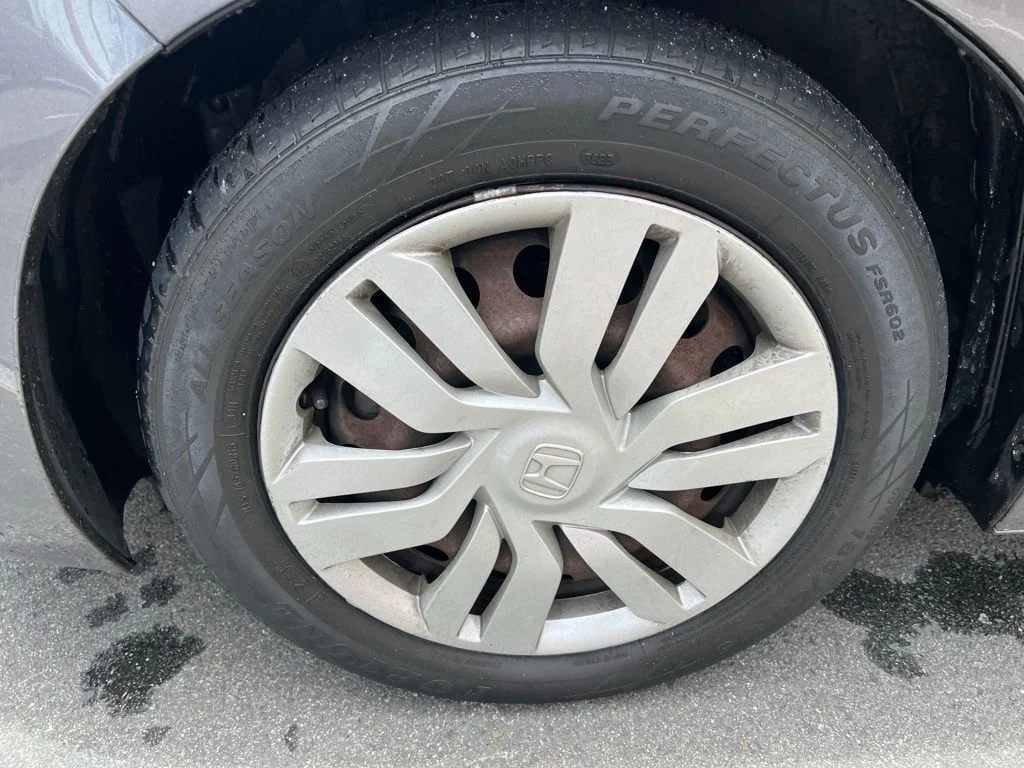 Used 2016 Gray Honda LX image 7