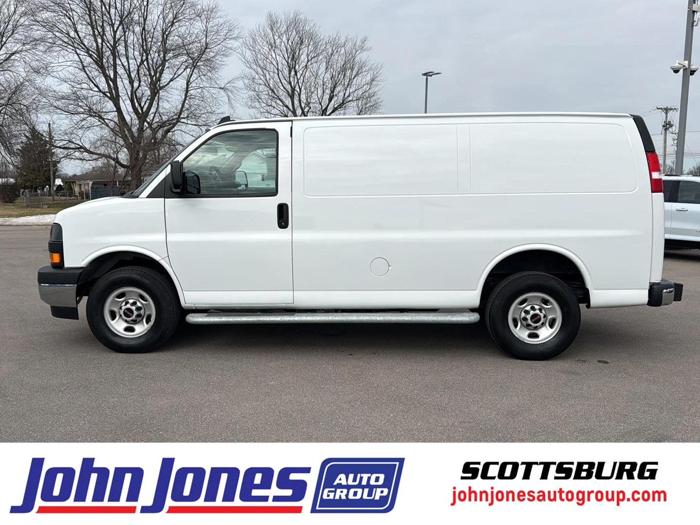 2024 GMC Savana 2500's photo