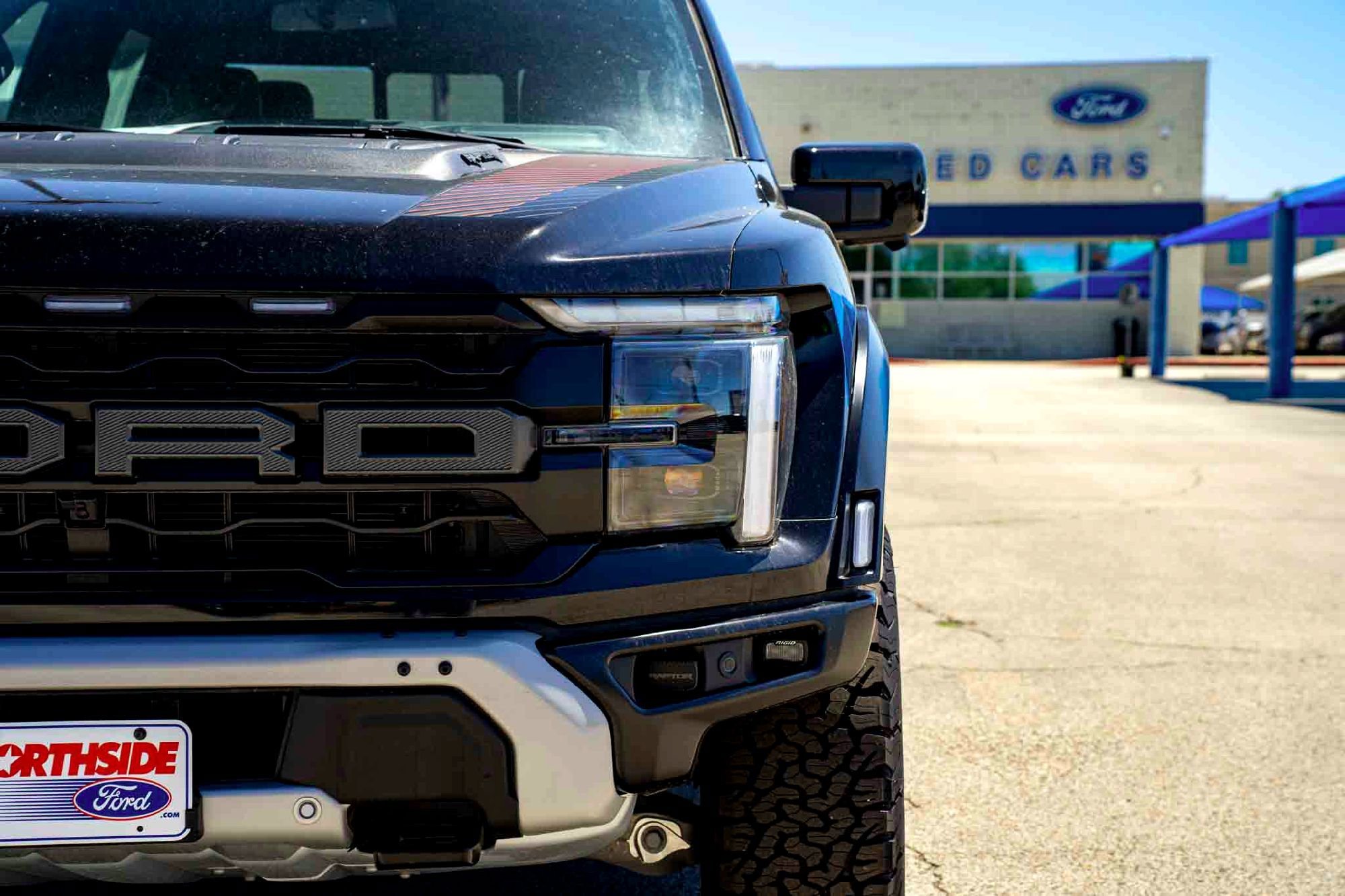 New 2025 Agate Black Metallic Ford Raptor image 8