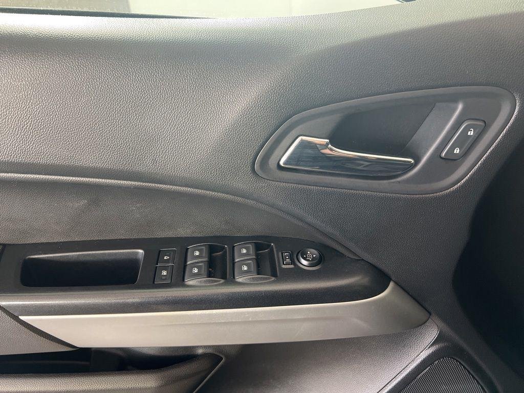 Used 2021 Black Chevrolet ZR2 image 7