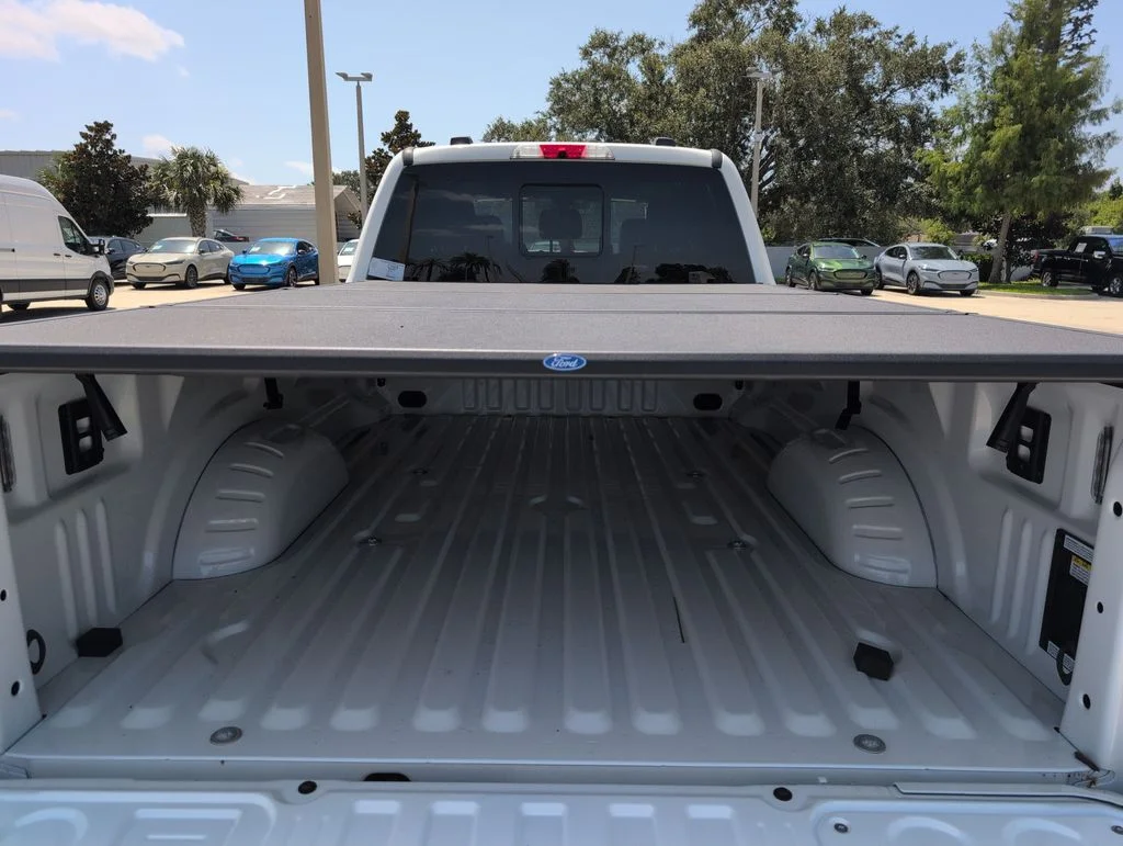 2026 Ford F-350 Super Duty Platinum - Photo 31