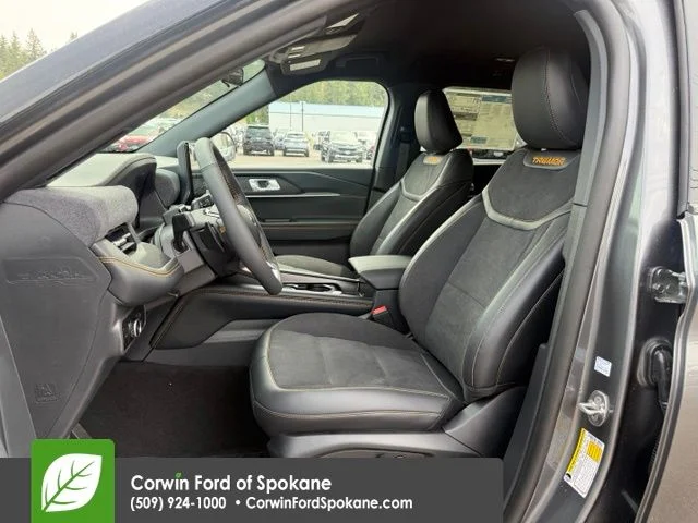 New 2026 Carbonized Gray Metallic Ford Tremor image 2