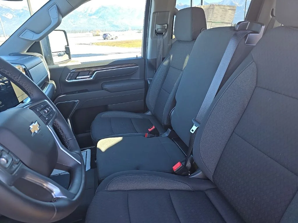 2026 Chevrolet Silverado 3500 HD LT - Photo 20