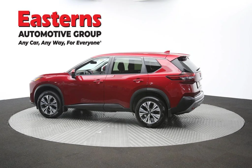 Used 2023 Red Nissan SV image 61