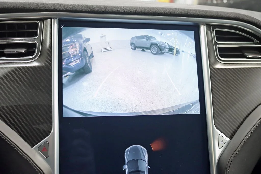 2015 Tesla Model S 85D