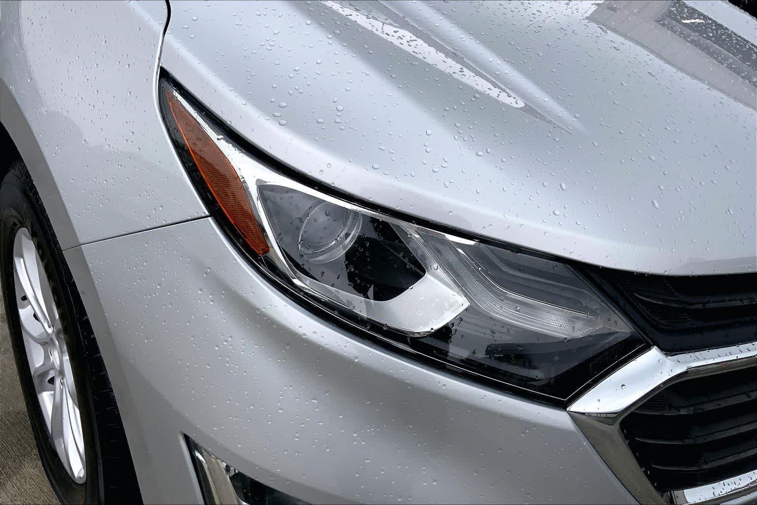 Used 2020 Silver Ice Metallic Chevrolet LT image 27